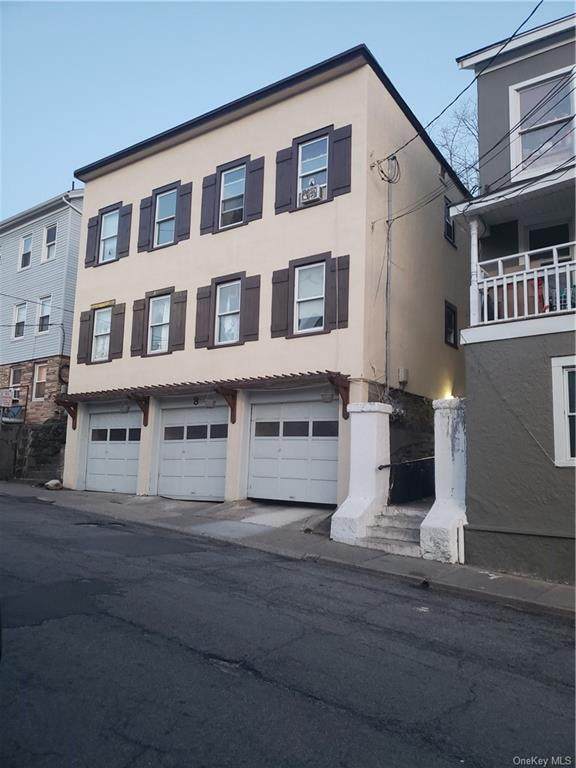 8 Yale Avenue - Photo 1