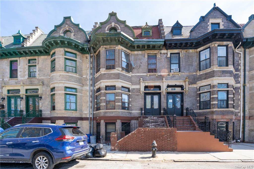 1140 Jackson Avenue - Photo 1