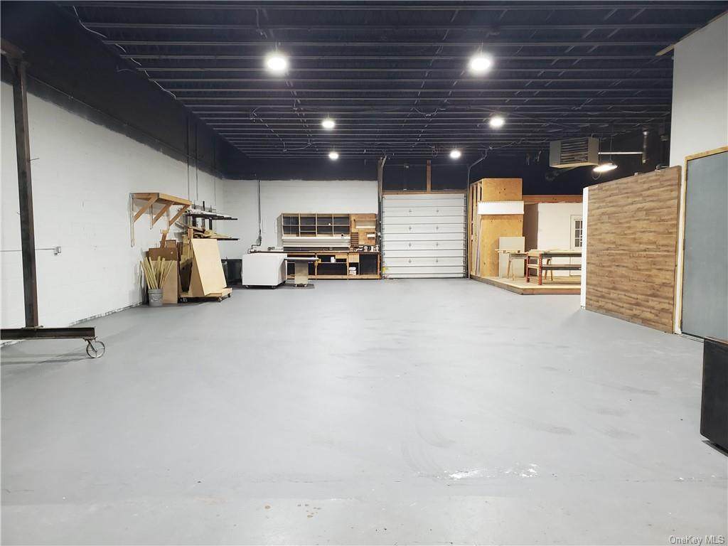 39 Transport Lane - Photo 1
