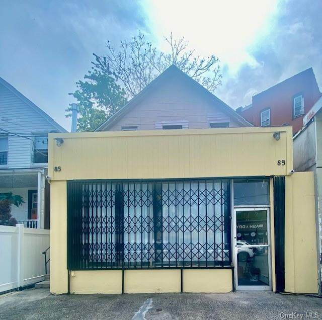 85 Mclean Avenue - Photo 1