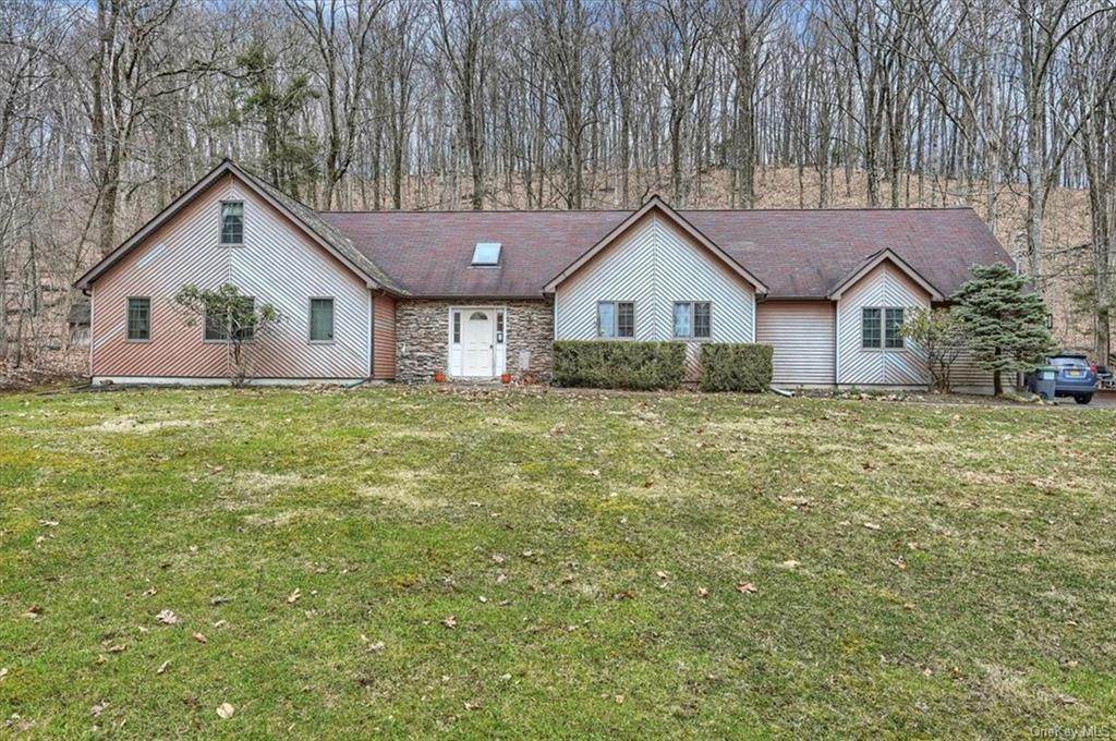 135 Youngblood Road - Photo 1