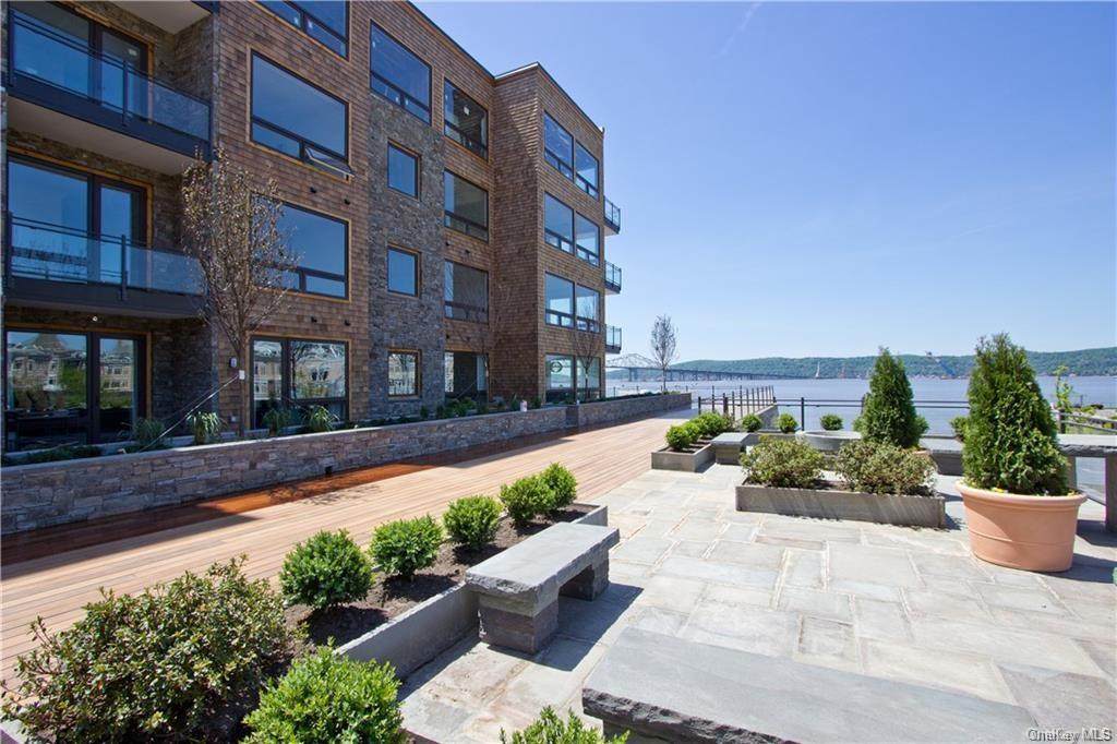 11 River Street - Photo 1