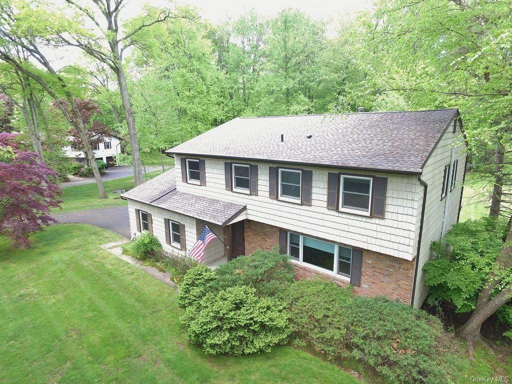 22 Seymour Drive - Photo 1