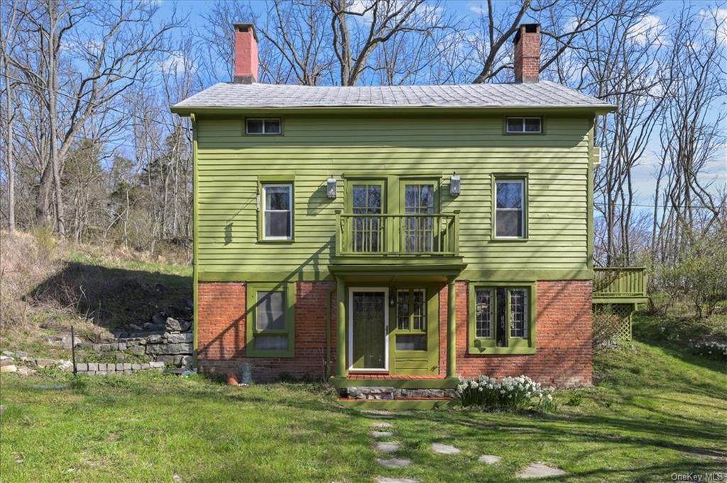 114 Newport Bridge Road - Photo 1