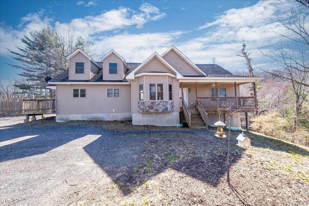 10 Mae Lane - Photo 1