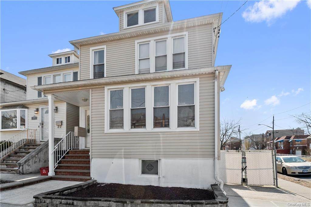 3056 Coddington Avenue - Photo 1