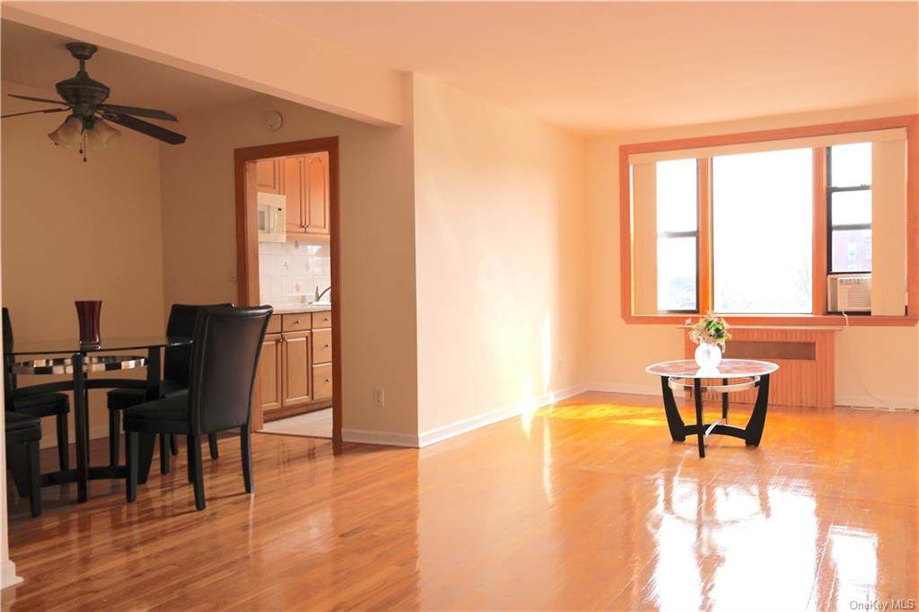 530 Riverdale - Photo 1