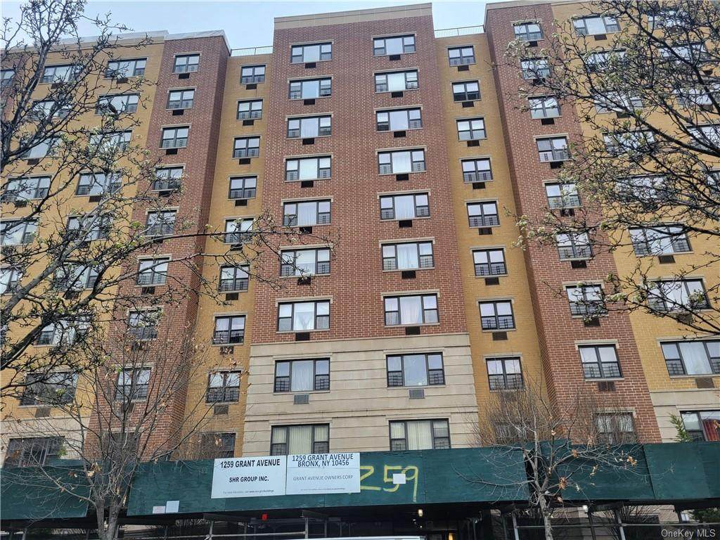 1259 Grant Avenue - Photo 1