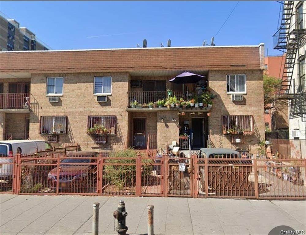 671 Melrose Avenue - Photo 1
