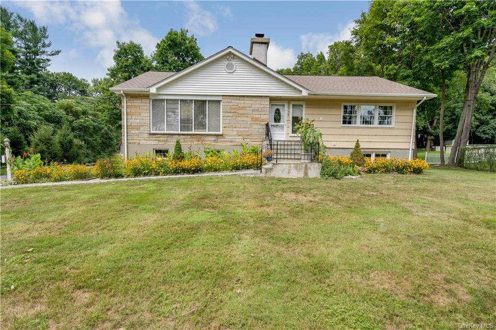 1754 Strawberry Road - Photo 1