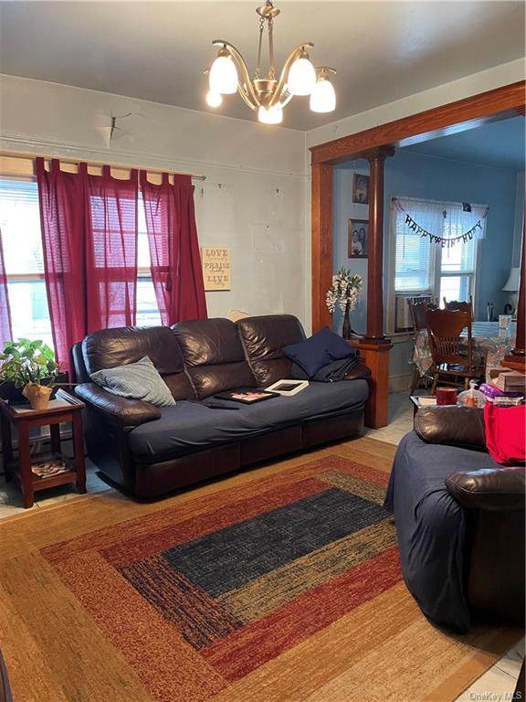 44 Melrose Avenue - Photo 1