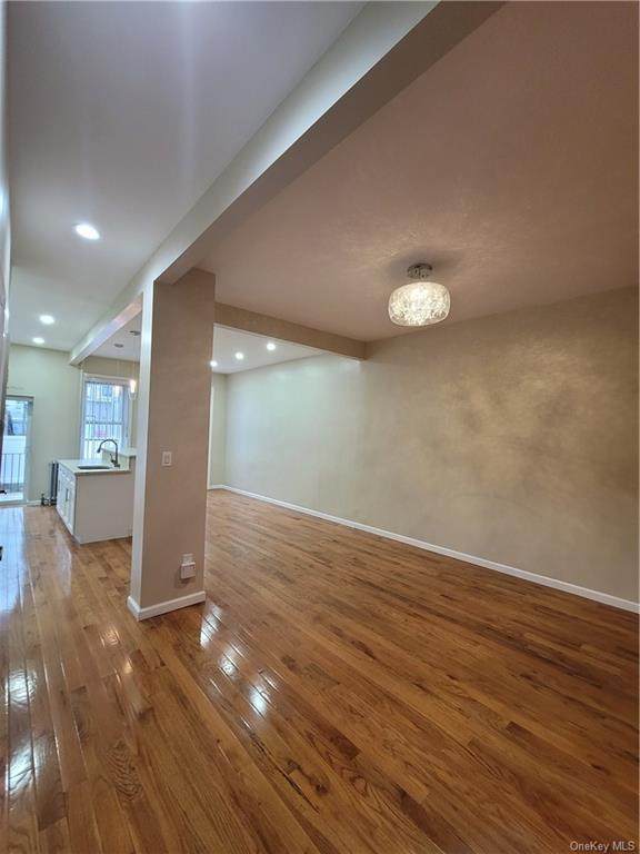 151 Autumn Avenue - Photo 1