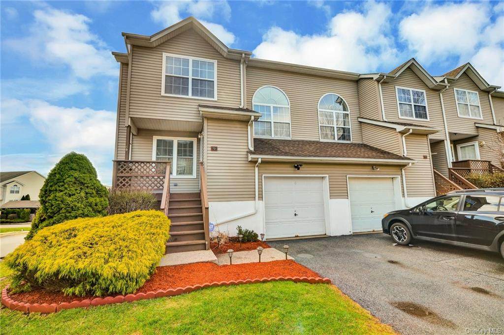 701 Driftwood Lane - Photo 1