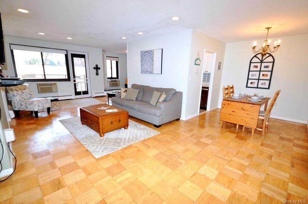 100 Hartsdale Avenue - Photo 1