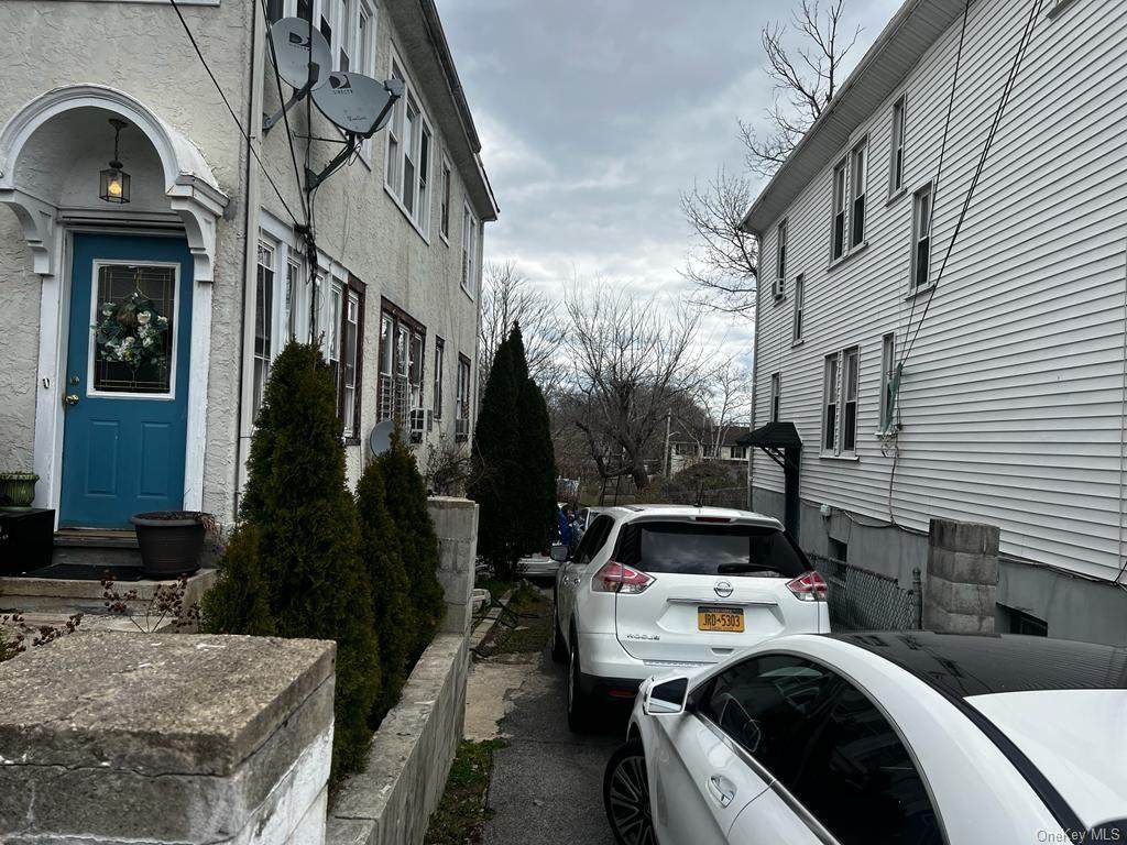 435 Union Avenue - Photo 1