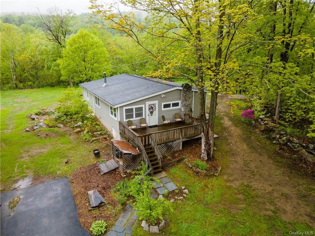 425 Hill Street - Photo 1