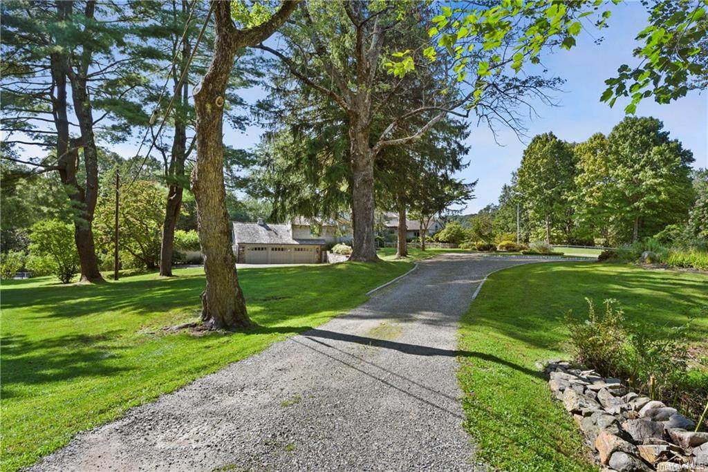 106 Old Stone Hill Road - Photo 1