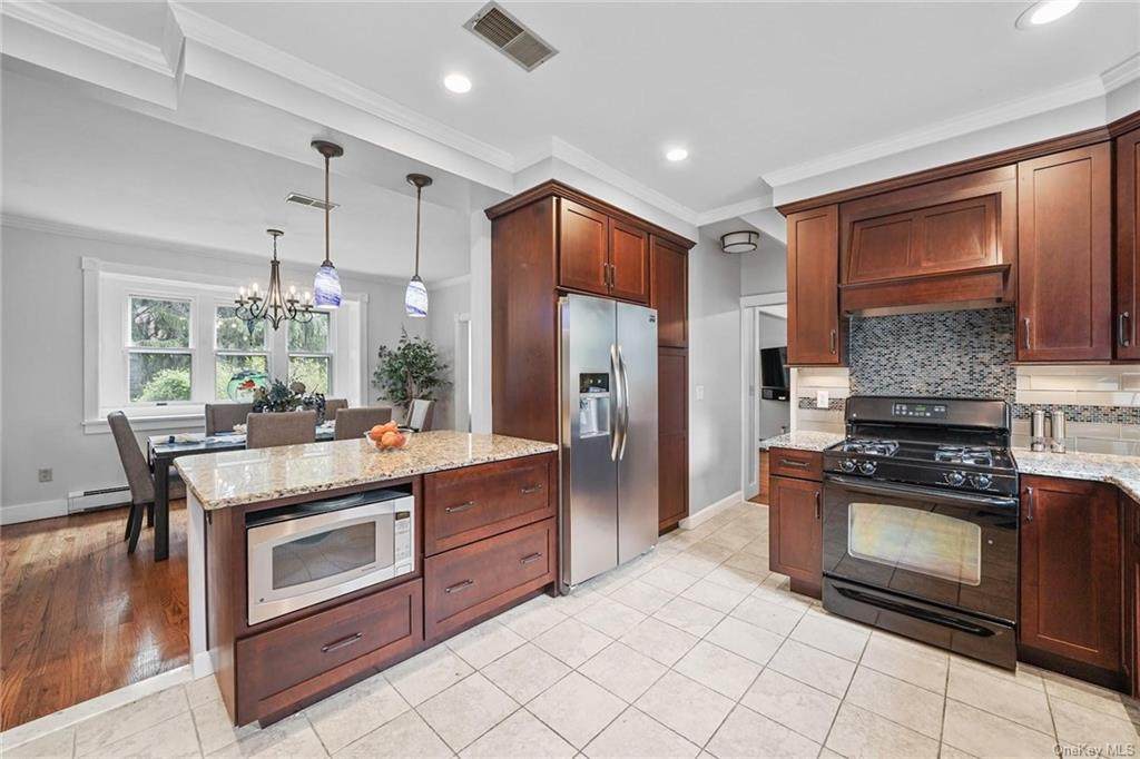 69 Montgomery Street - Photo 1