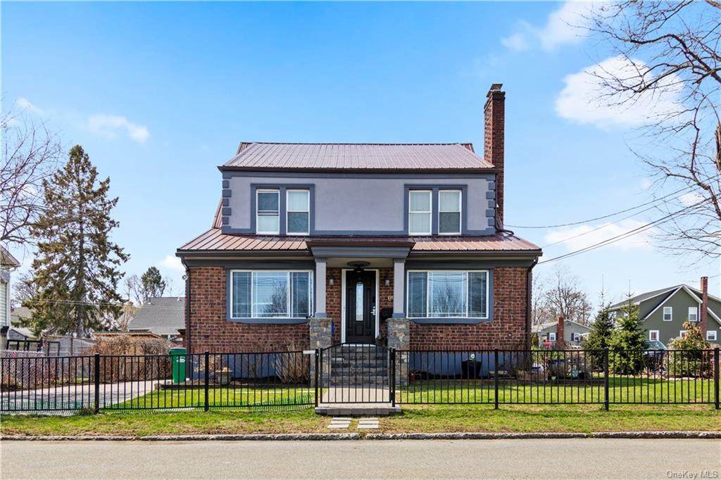 1 Vine Street - Photo 1