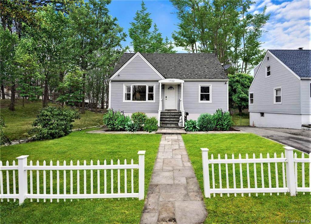 1722 Westchester Avenue - Photo 1