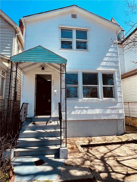 327 6th Avenue - Photo 1