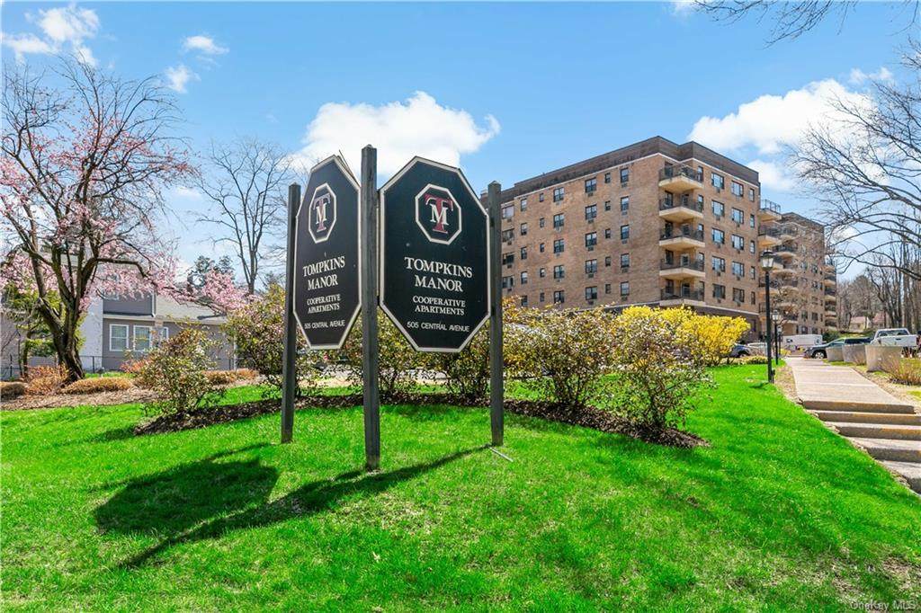 505 Central Avenue - Photo 1