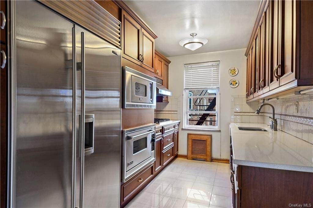 1300 Midland Avenue - Photo 1