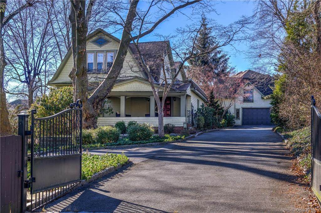 395 Ardsley Road - Photo 1