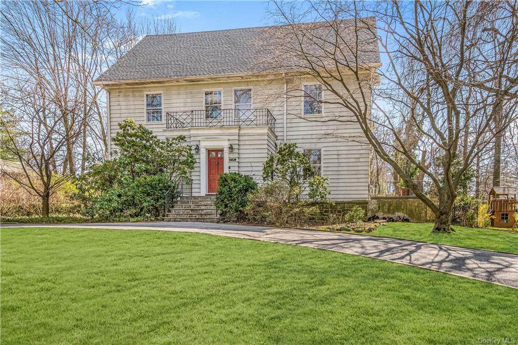 636 254th Street - Photo 1