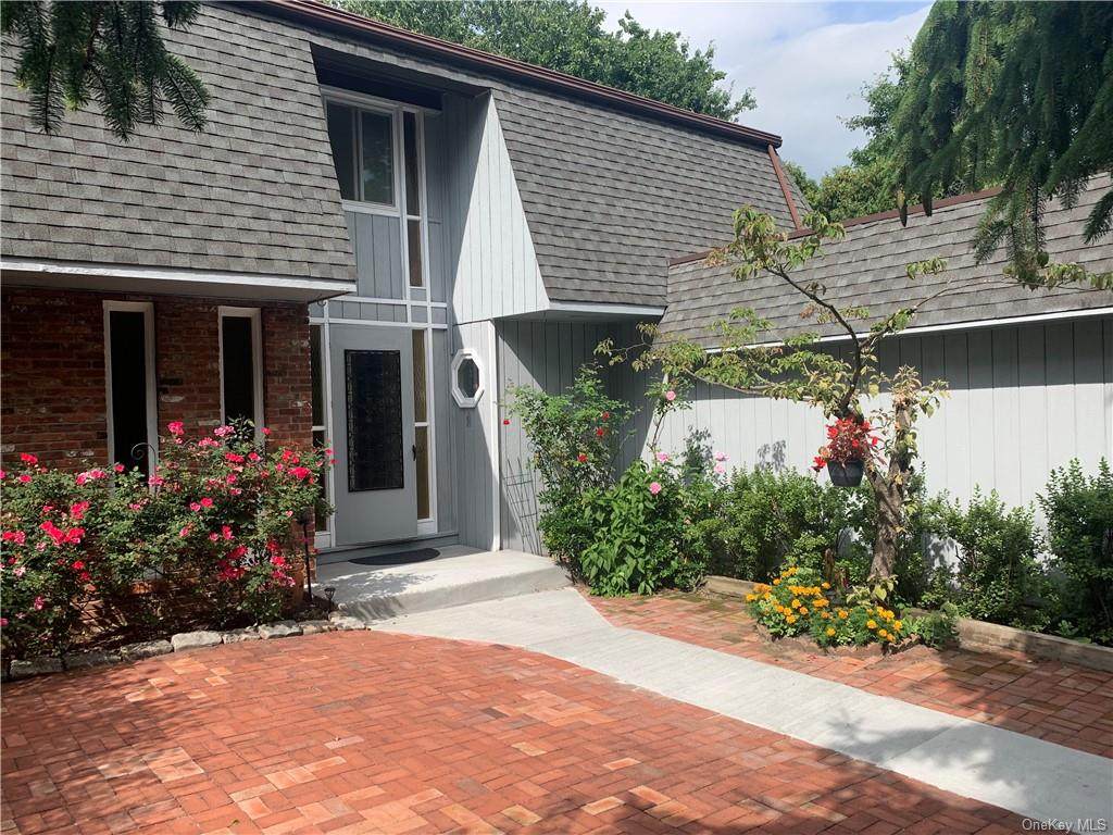 57 Tennyson Drive - Photo 1