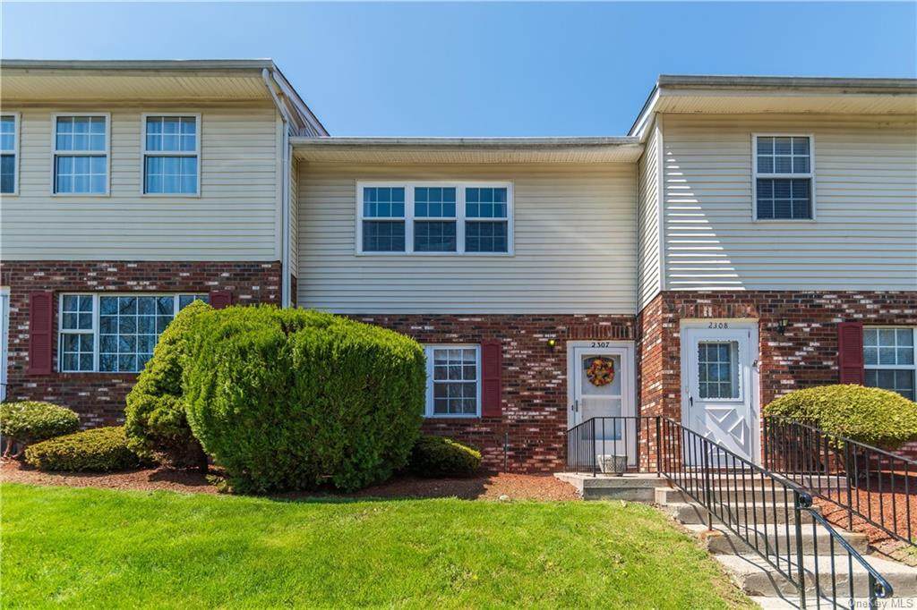 276 Temple Hill Road - Photo 1