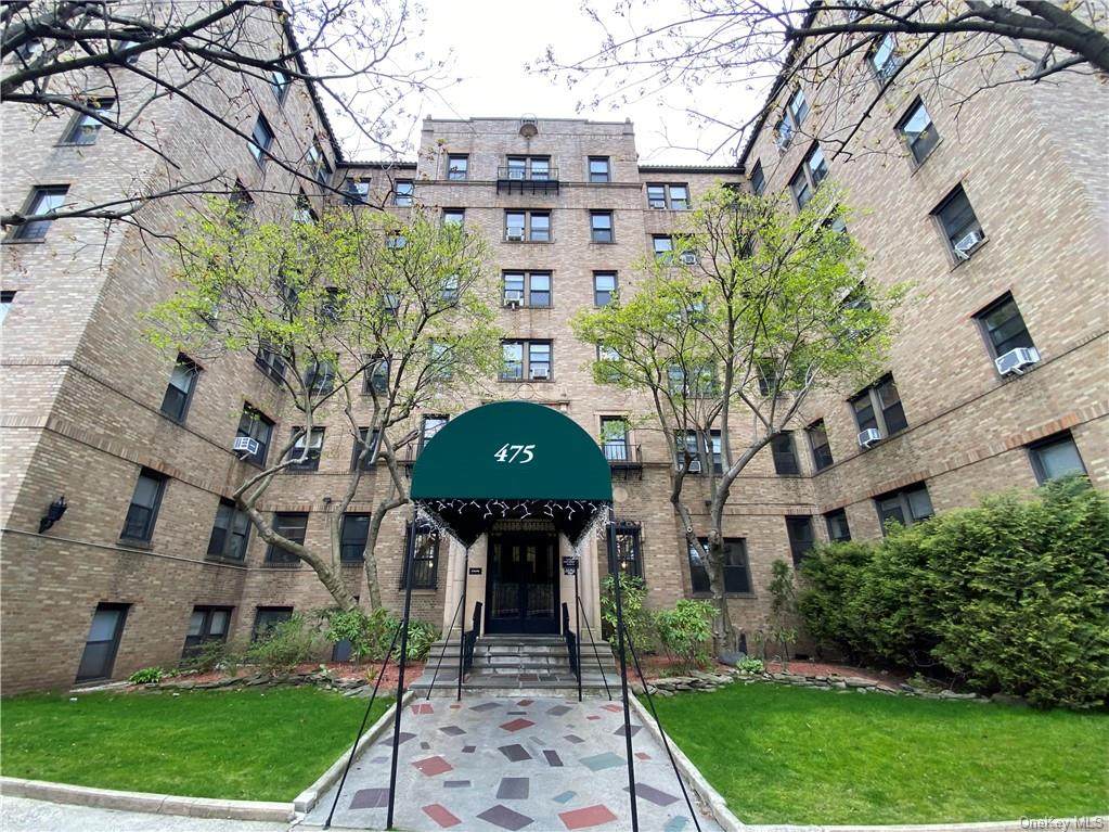 475 Bronx River - Photo 1