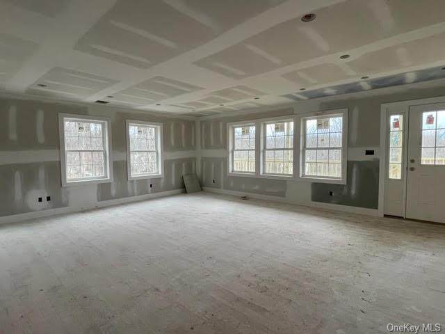 401 Shoddy Hollow Road - Photo 1
