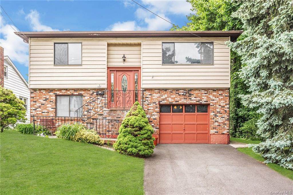 17 Clare Terrace - Photo 1