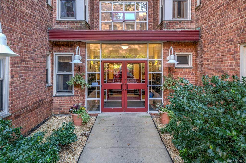 1 Georgia Avenue - Photo 1