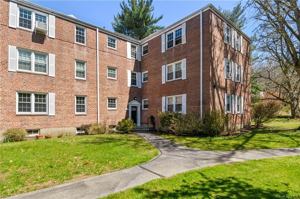 751 Broadway - Photo 1