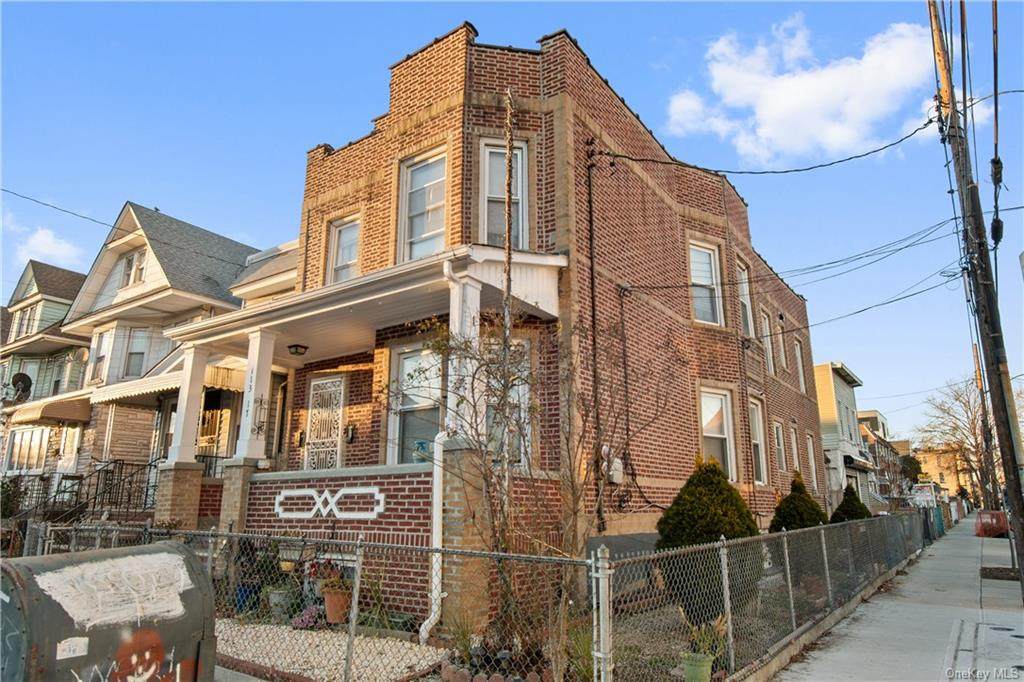 113-17 95 Avenue - Photo 1