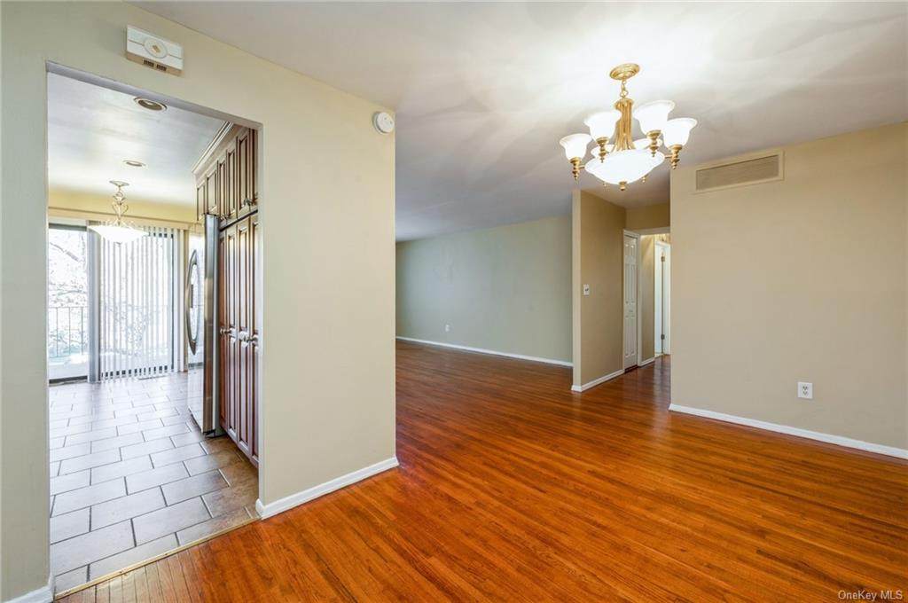 10 Gateway Road - Photo 1