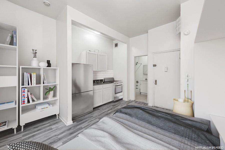 424 115th Street - Photo 1