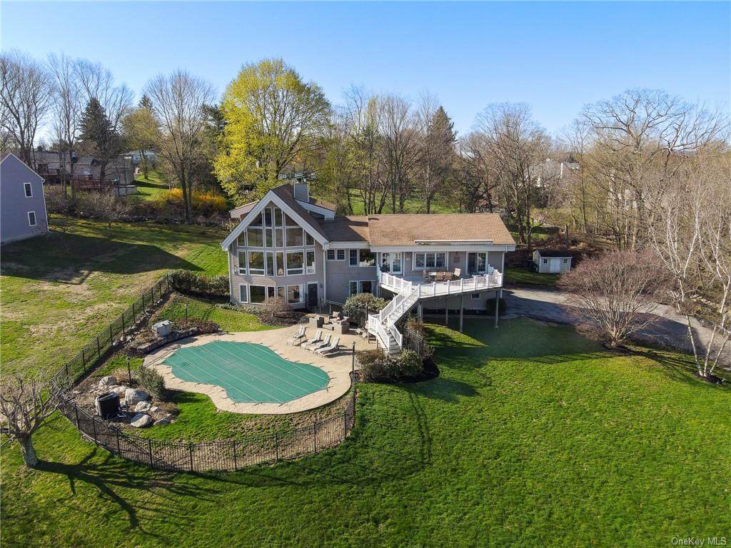 17 Willow Road - Photo 1