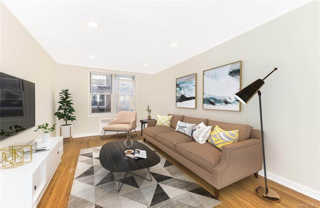 2105 Wallace Avenue - Photo 1