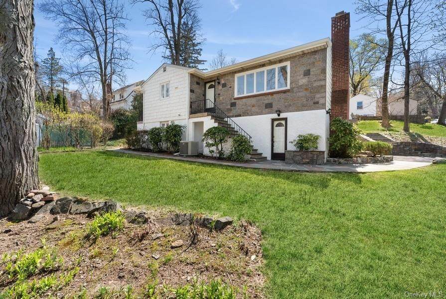 5 Bellevue Avenue - Photo 1