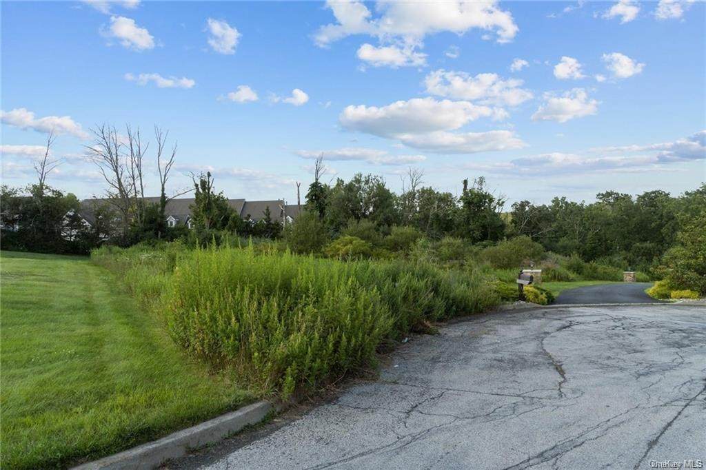17 Lambros Drive - Photo 1