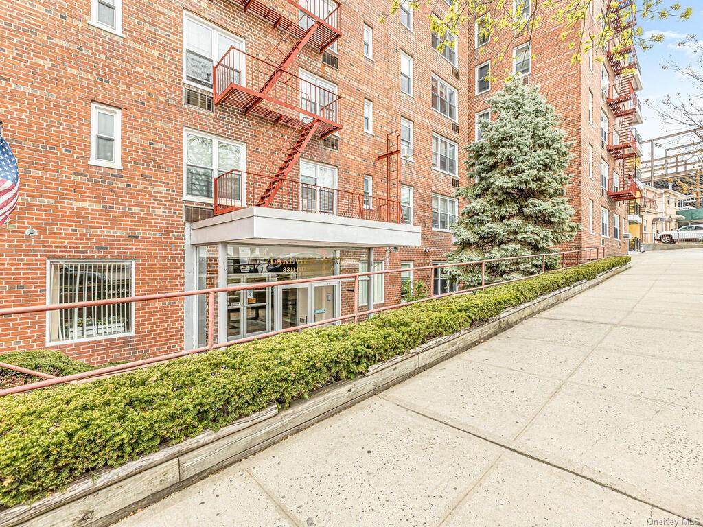 3311 Giles Place - Photo 1