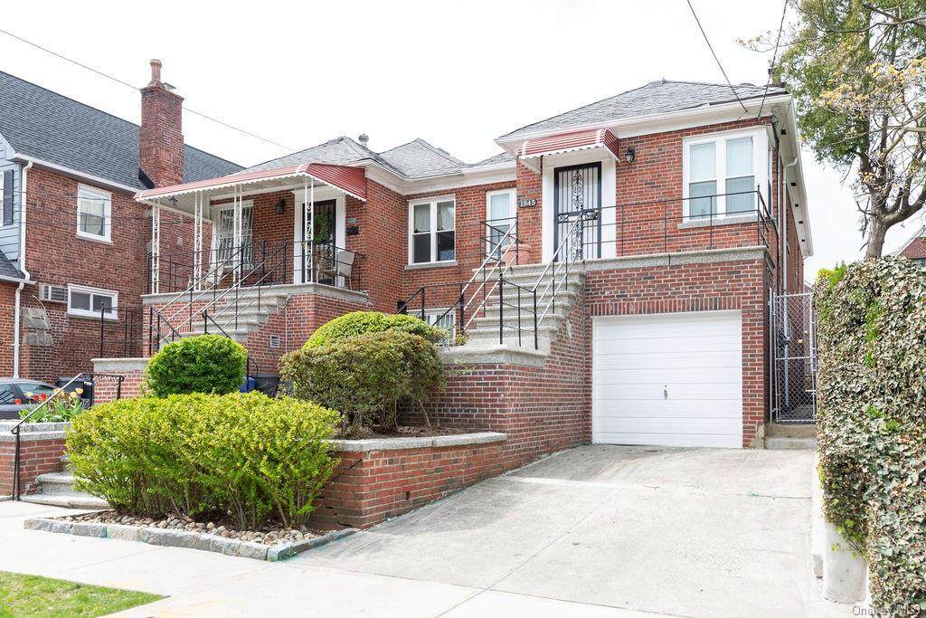 1845 Tenbroeck Avenue - Photo 1