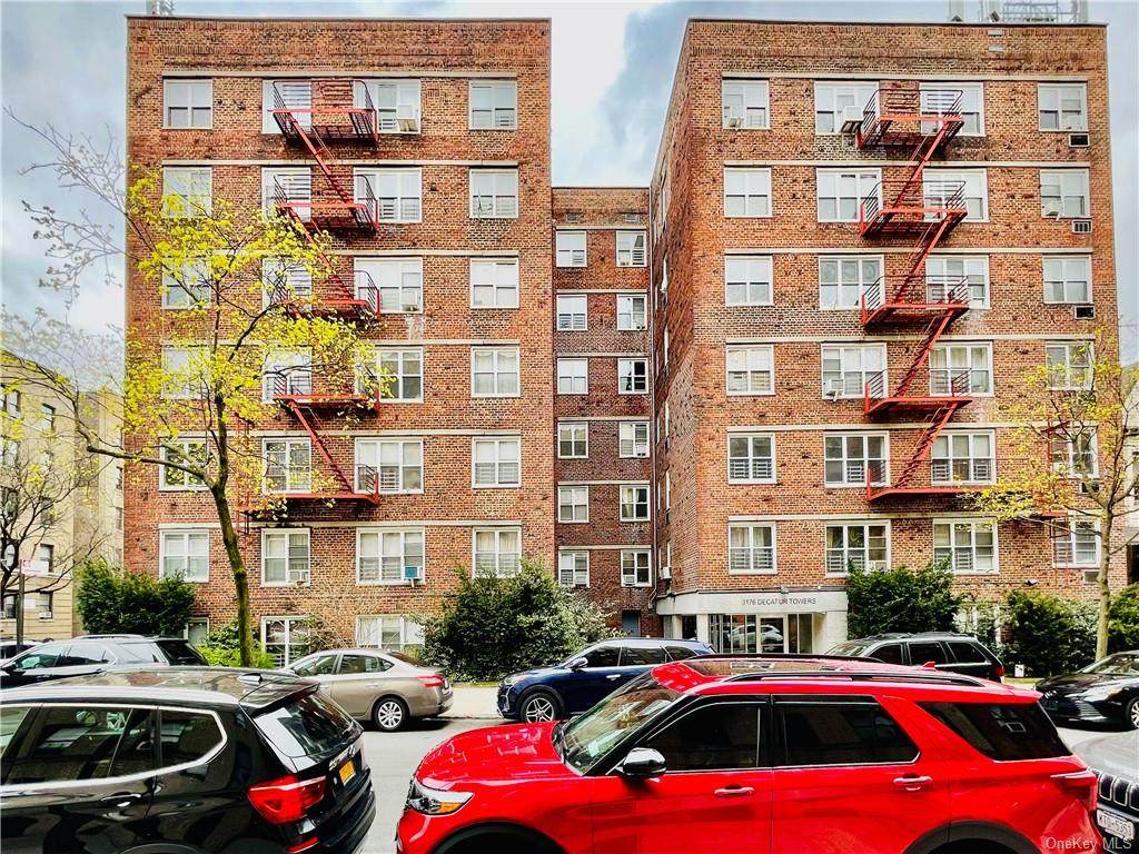 3176 Decatur Avenue - Photo 1