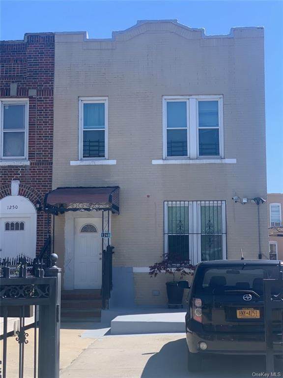 1248 Bronx River Avenue - Photo 1