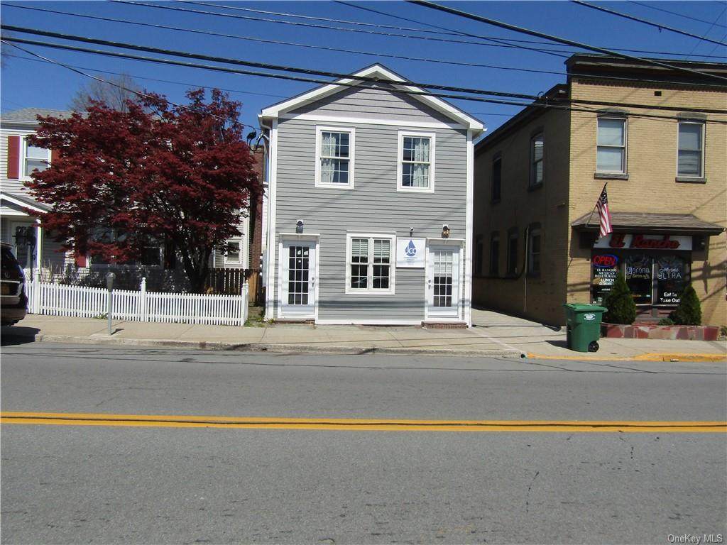 160 Greenwich Avenue - Photo 1