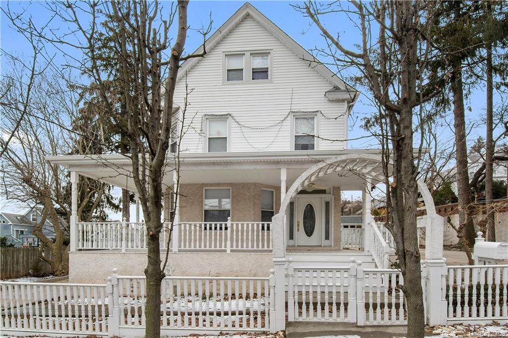 60 Edgewood Avenue - Photo 1