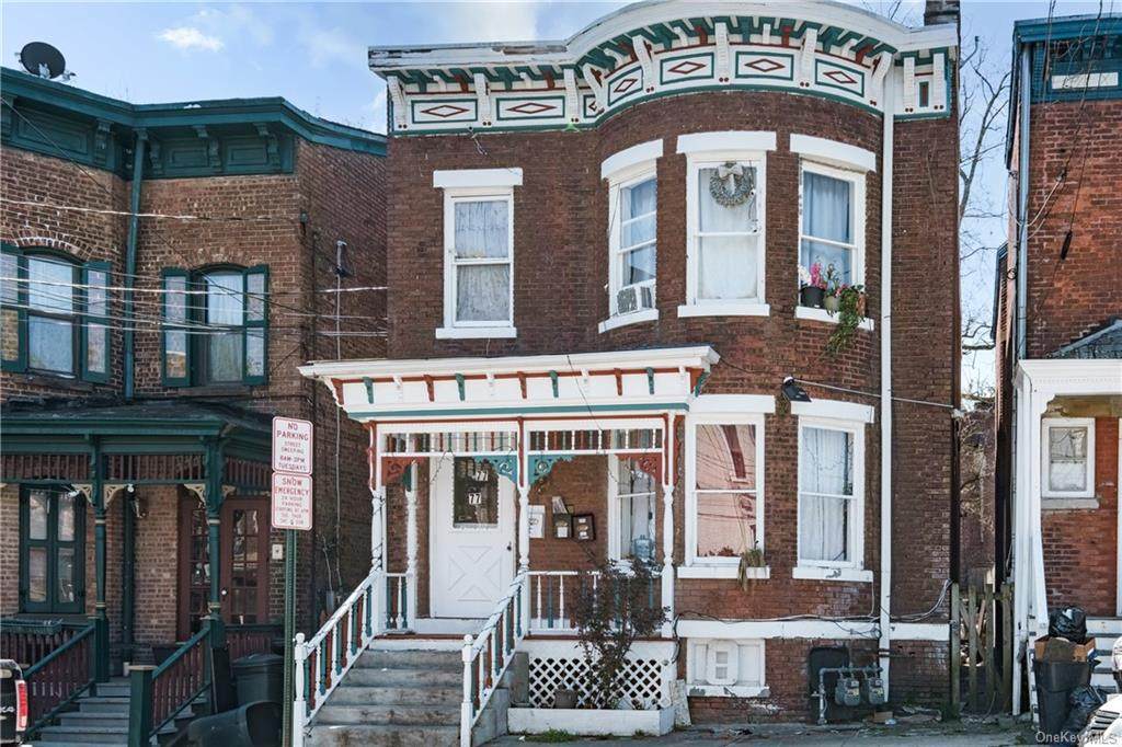 77 Benkard Avenue - Photo 1